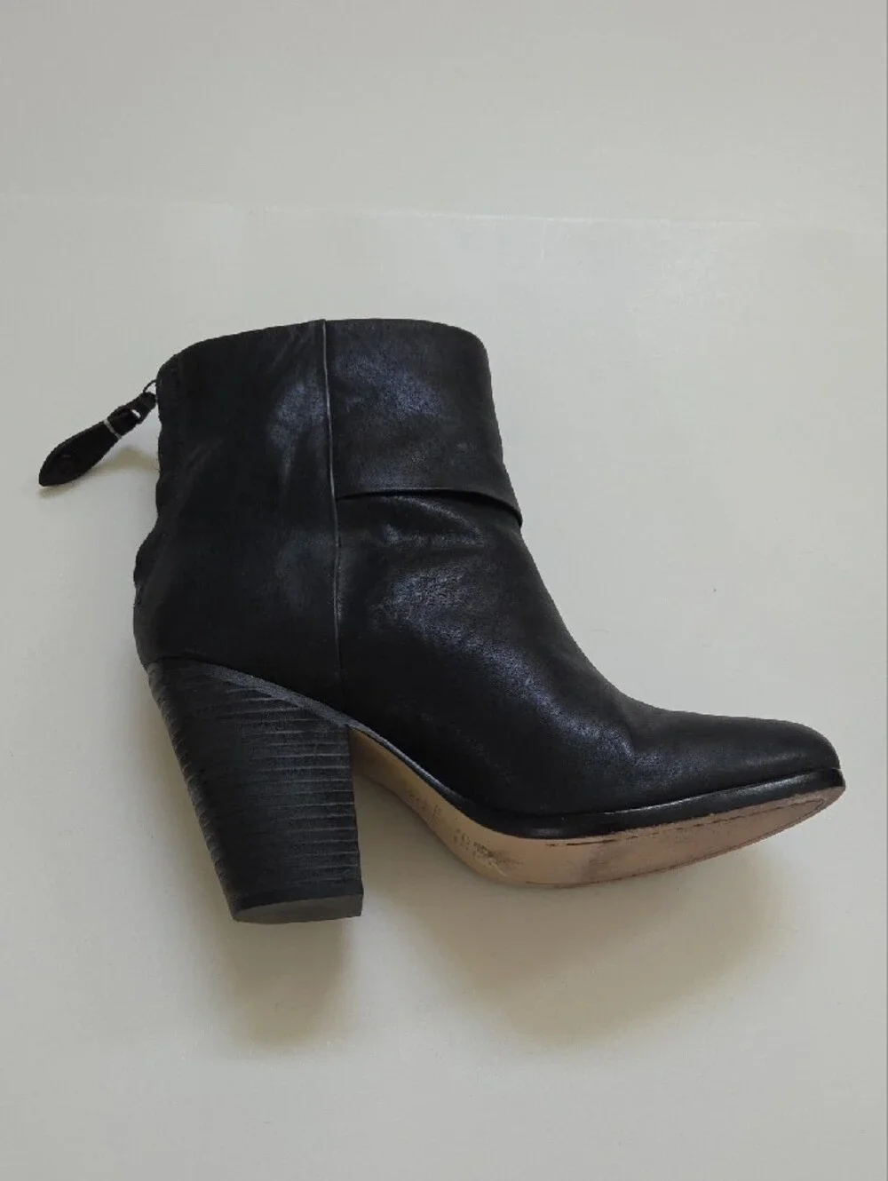 Rag & Bone Women's Black Ankle Boots - Sleek Classic Style